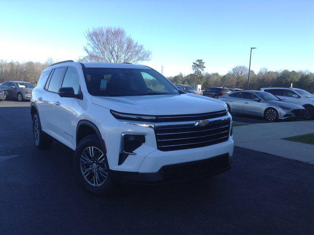 new 2025 Chevrolet Traverse car, priced at $41,995