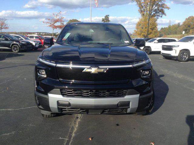 new 2025 Chevrolet Silverado EV car, priced at $65,445