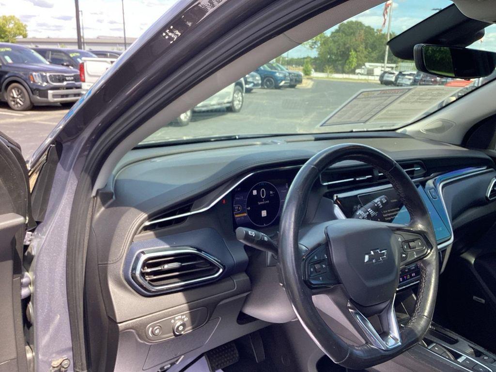 used 2023 Chevrolet Bolt EUV car, priced at $23,000