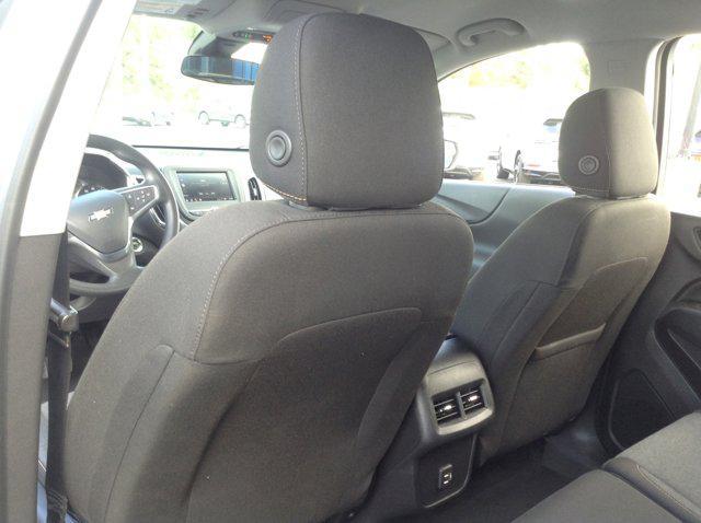 used 2023 Chevrolet Equinox car, priced at $19,995