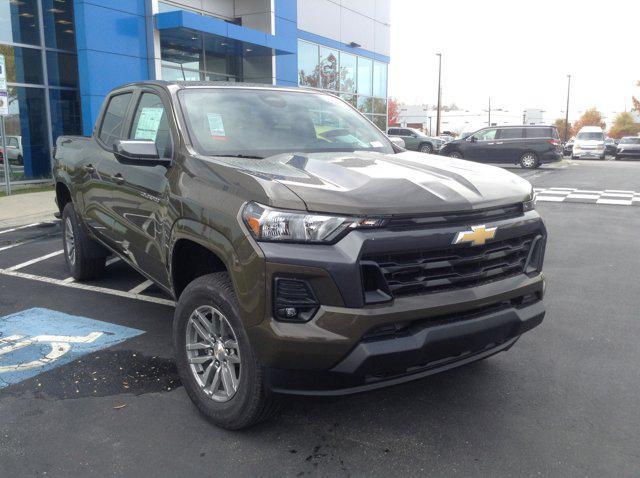 new 2024 Chevrolet Colorado car, priced at $40,496