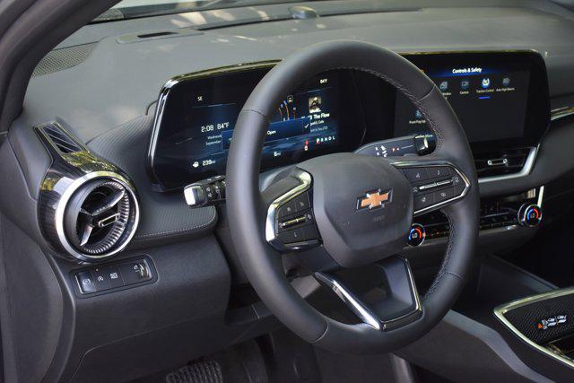 new 2025 Chevrolet Equinox car, priced at $33,230