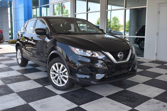 used 2022 Nissan Rogue Sport car, priced at $18,000