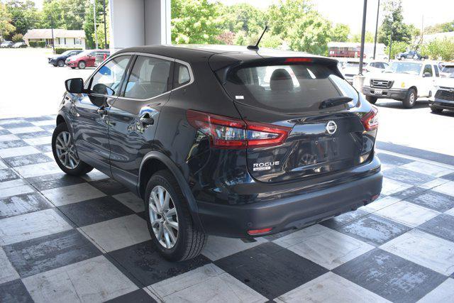 used 2022 Nissan Rogue Sport car, priced at $18,000