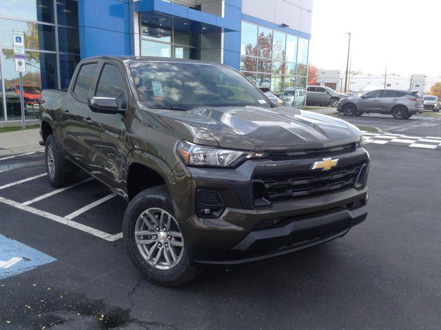 new 2024 Chevrolet Colorado car, priced at $33,371