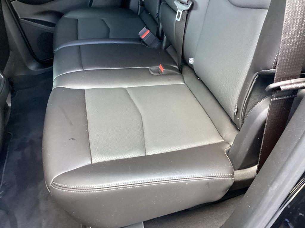 used 2025 Cadillac XT5 car, priced at $45,409