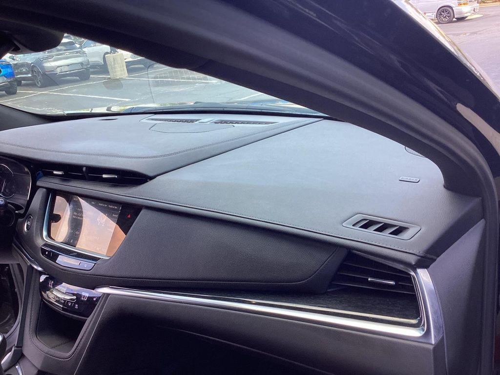 used 2025 Cadillac XT5 car, priced at $45,409