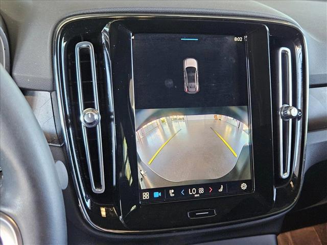 used 2022 Volvo C40 Recharge Pure Electric car, priced at $28,152
