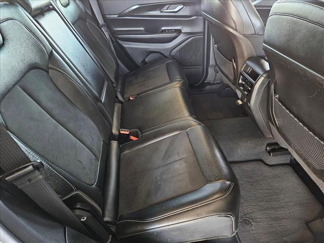 used 2024 Jeep Grand Cherokee car, priced at $32,991