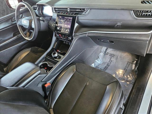 used 2024 Jeep Grand Cherokee car, priced at $32,991