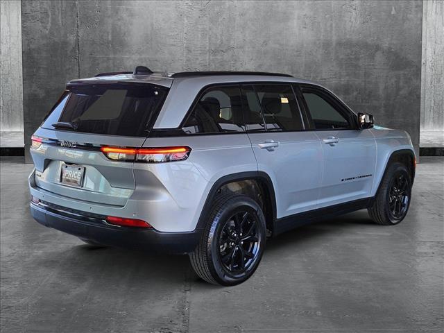 used 2024 Jeep Grand Cherokee car, priced at $32,991