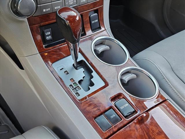 used 2013 Toyota Highlander car, priced at $18,484