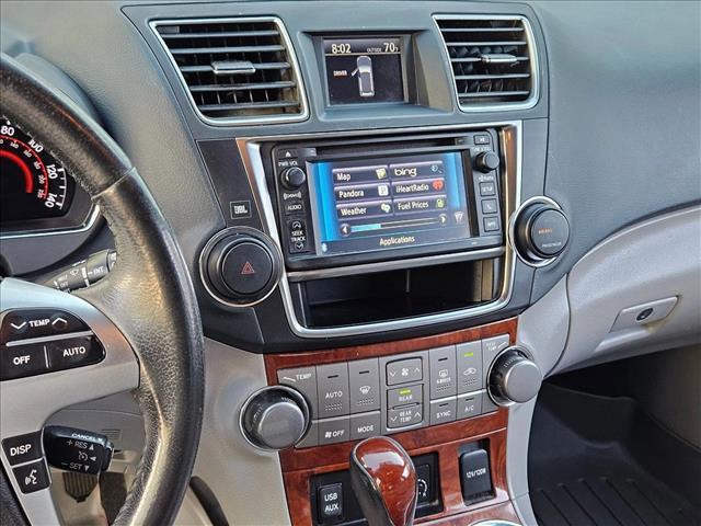 used 2013 Toyota Highlander car, priced at $18,484