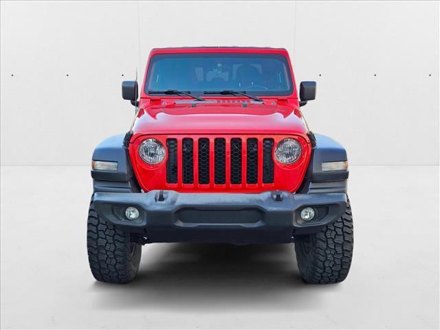 used 2020 Jeep Gladiator car, priced at $25,564