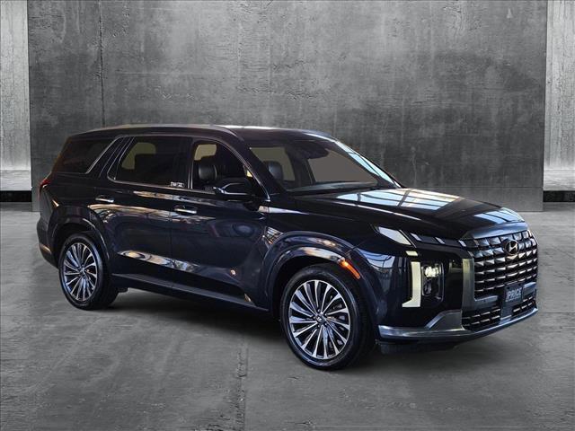 used 2024 Hyundai Palisade car, priced at $41,749