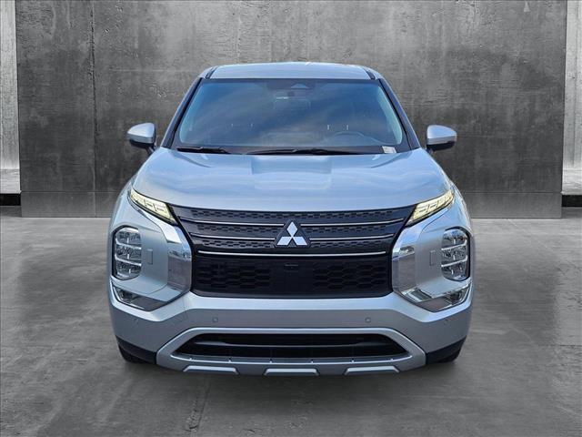 used 2024 Mitsubishi Outlander car, priced at $28,211