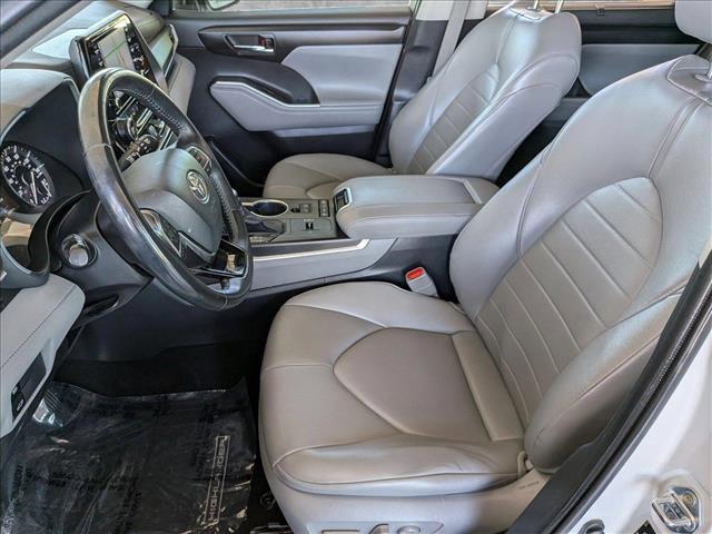 used 2020 Toyota Highlander car, priced at $27,752
