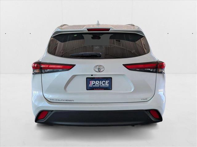 used 2020 Toyota Highlander car, priced at $26,937