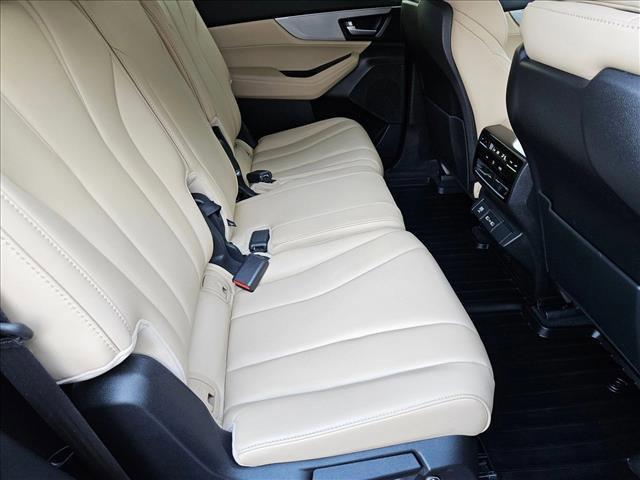used 2022 Acura MDX car, priced at $34,495