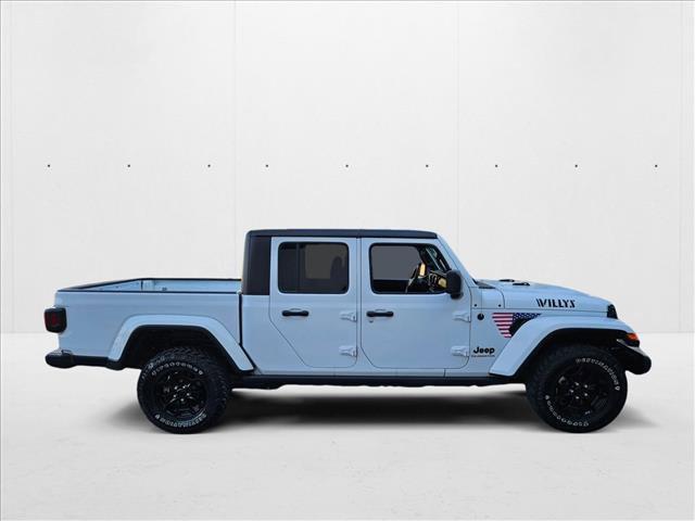 used 2021 Jeep Gladiator car, priced at $30,579