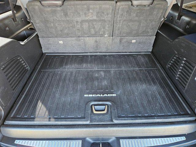 used 2018 Cadillac Escalade ESV car, priced at $24,994