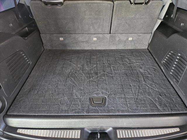 used 2019 GMC Yukon XL car, priced at $28,621