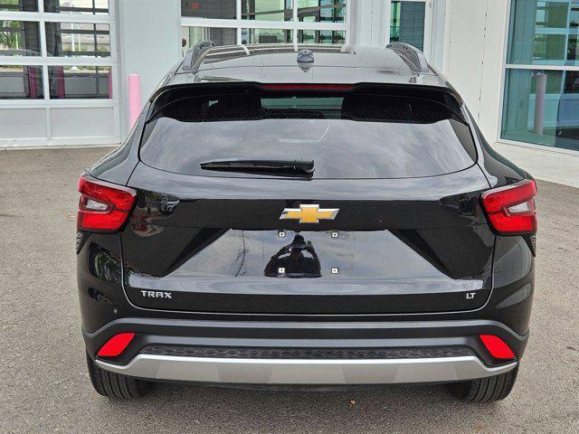 used 2024 Chevrolet Trax car, priced at $22,907