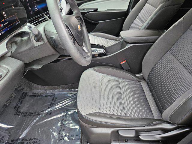 used 2024 Chevrolet Trax car, priced at $22,907