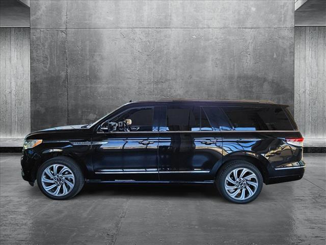 used 2022 Lincoln Navigator car, priced at $50,455