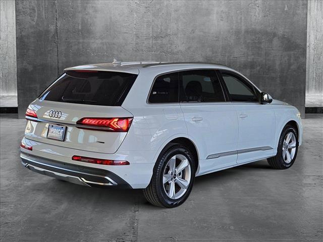 used 2024 Audi Q7 car, priced at $45,649