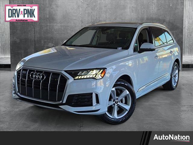 used 2024 Audi Q7 car, priced at $45,649