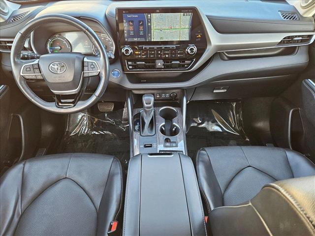 used 2022 Toyota Highlander Hybrid car, priced at $39,955