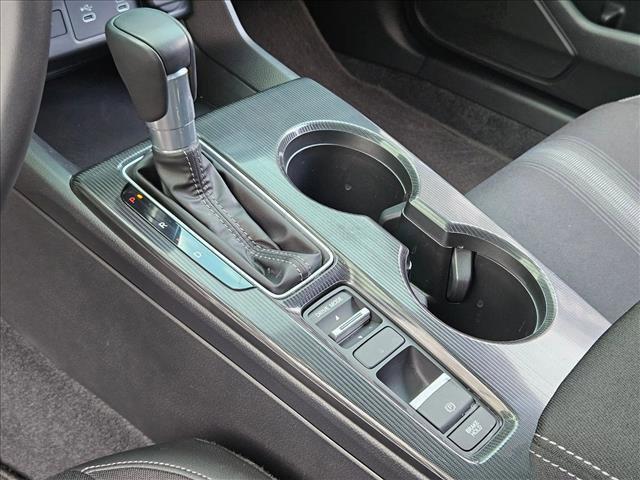 used 2025 Honda Civic Hybrid car, priced at $27,500