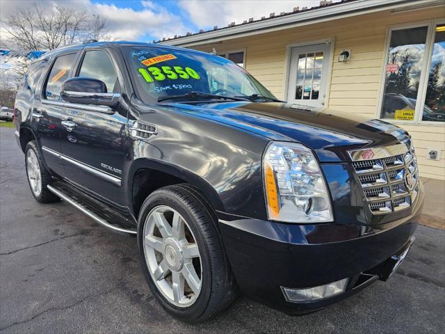 used 2011 Cadillac Escalade car, priced at $13,550