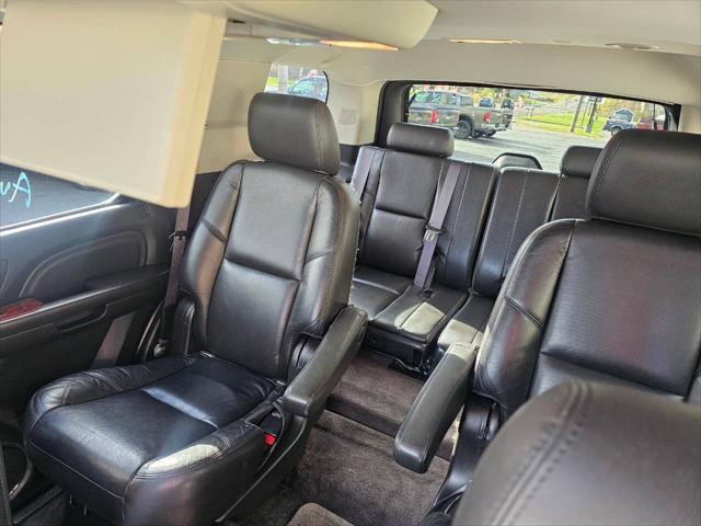 used 2011 Cadillac Escalade car, priced at $13,550