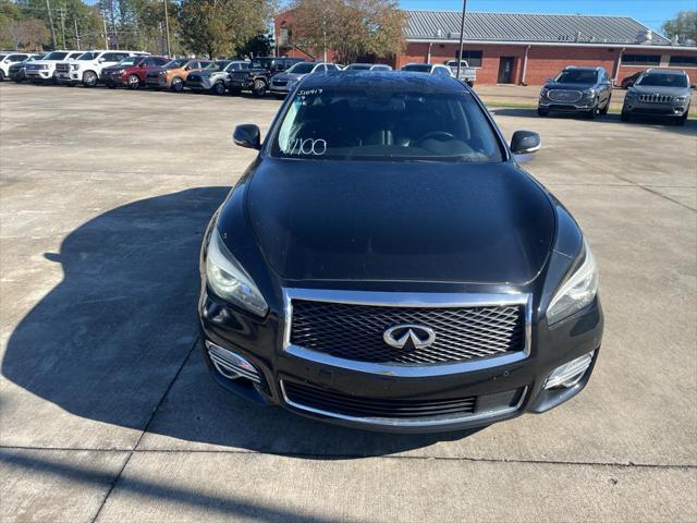 used 2019 INFINITI Q70 car, priced at $17,999