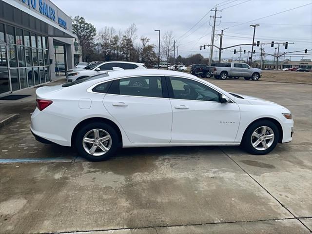 used 2024 Chevrolet Malibu car, priced at $19,999