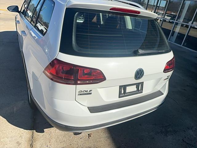 used 2017 Volkswagen Golf Alltrack car, priced at $13,999