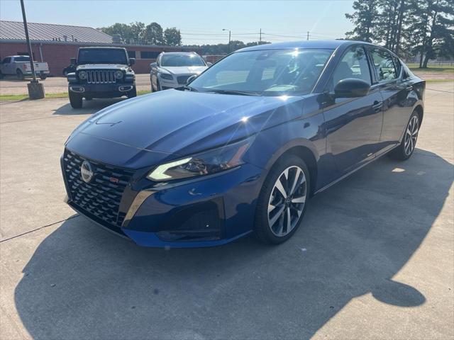 used 2023 Nissan Altima car