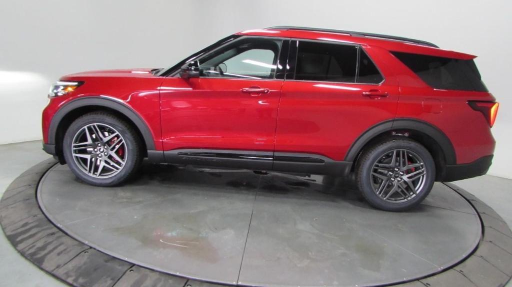new 2025 Ford Explorer car, priced at $56,779