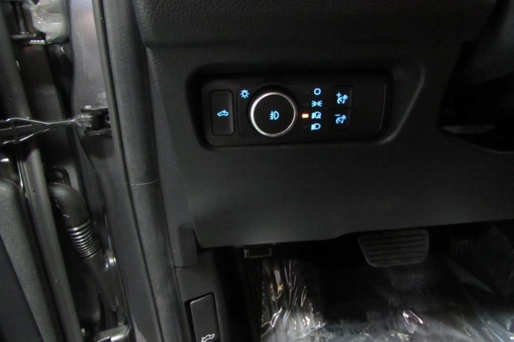 new 2025 Ford Ranger car, priced at $59,405