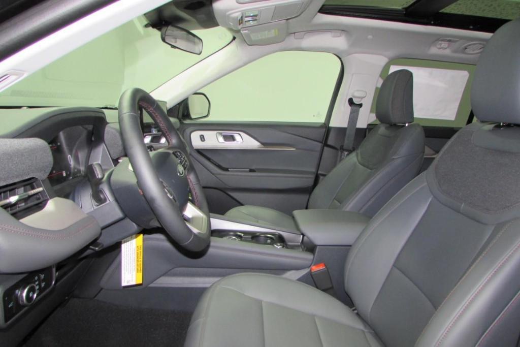 new 2025 Ford Explorer car, priced at $46,205