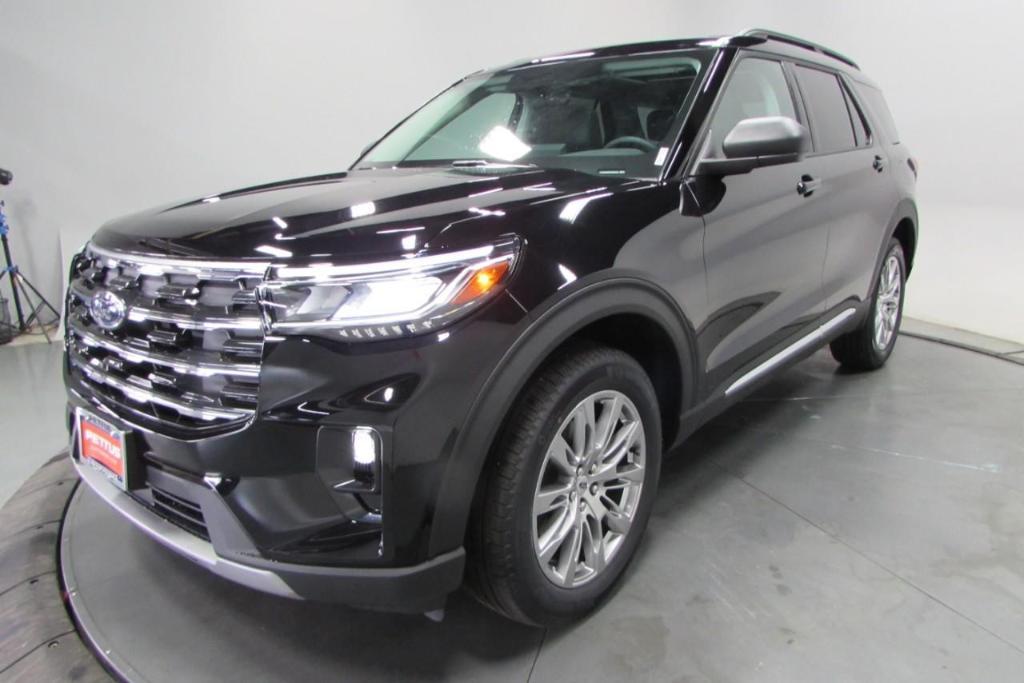 new 2025 Ford Explorer car, priced at $46,205
