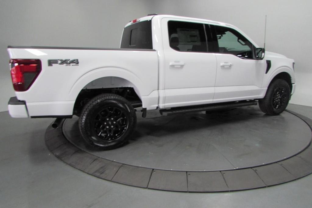 new 2024 Ford F-150 car, priced at $49,642