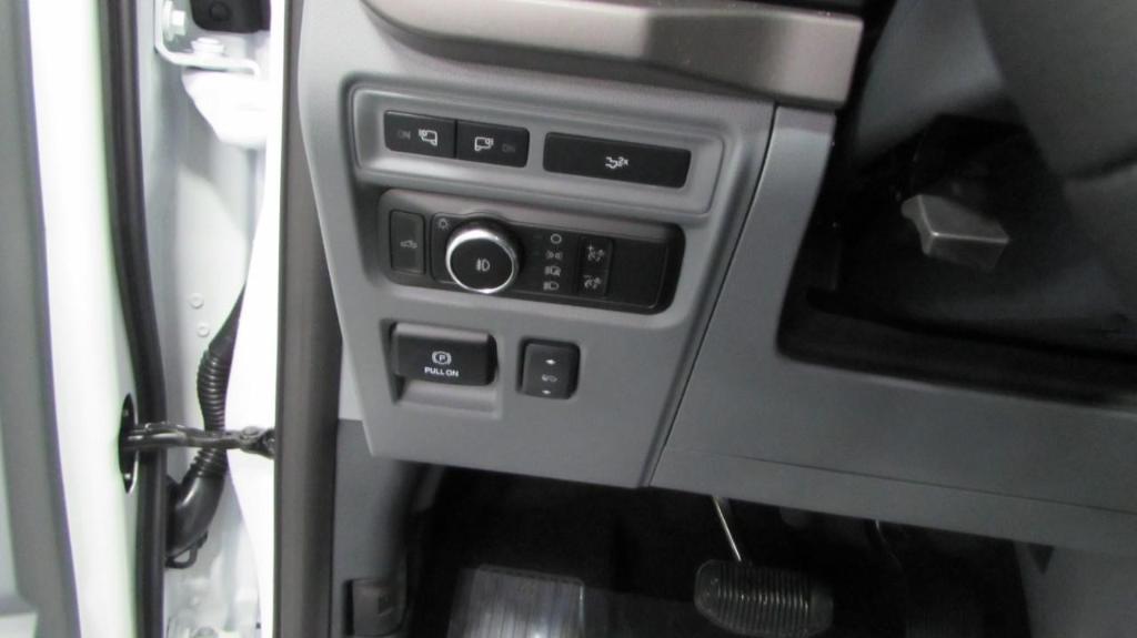 new 2024 Ford F-150 car, priced at $54,988