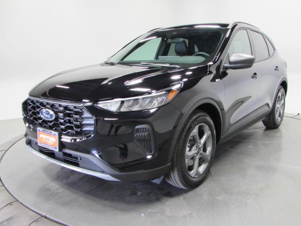 new 2025 Ford Escape car, priced at $31,885