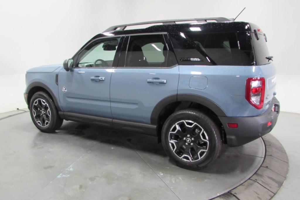 new 2025 Ford Bronco Sport car, priced at $39,680