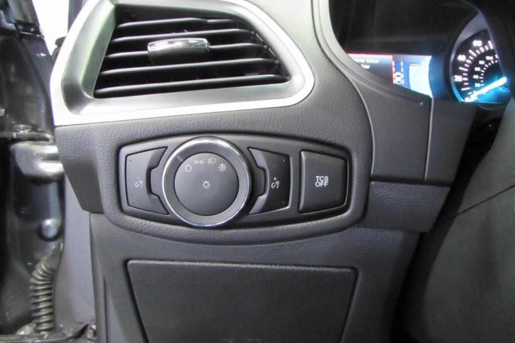 used 2024 Ford Edge car, priced at $31,987