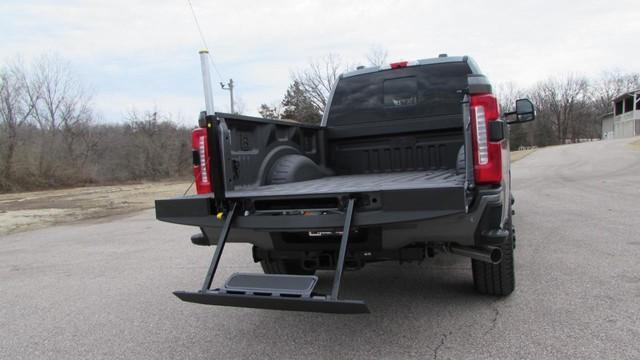 new 2025 Ford F-250 car, priced at $76,555