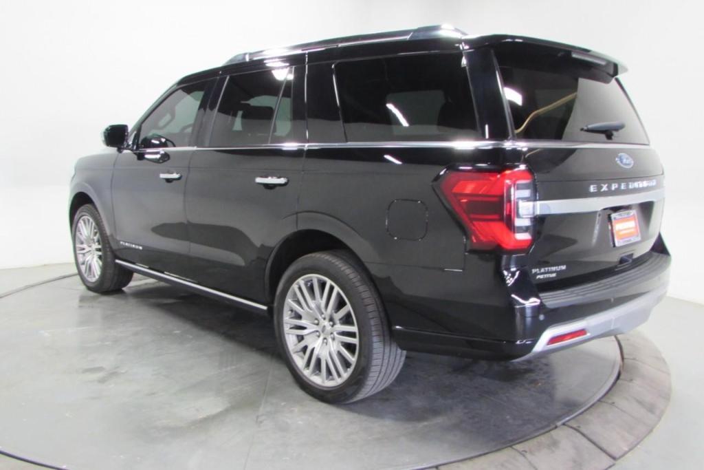 used 2023 Ford Expedition car, priced at $51,998
